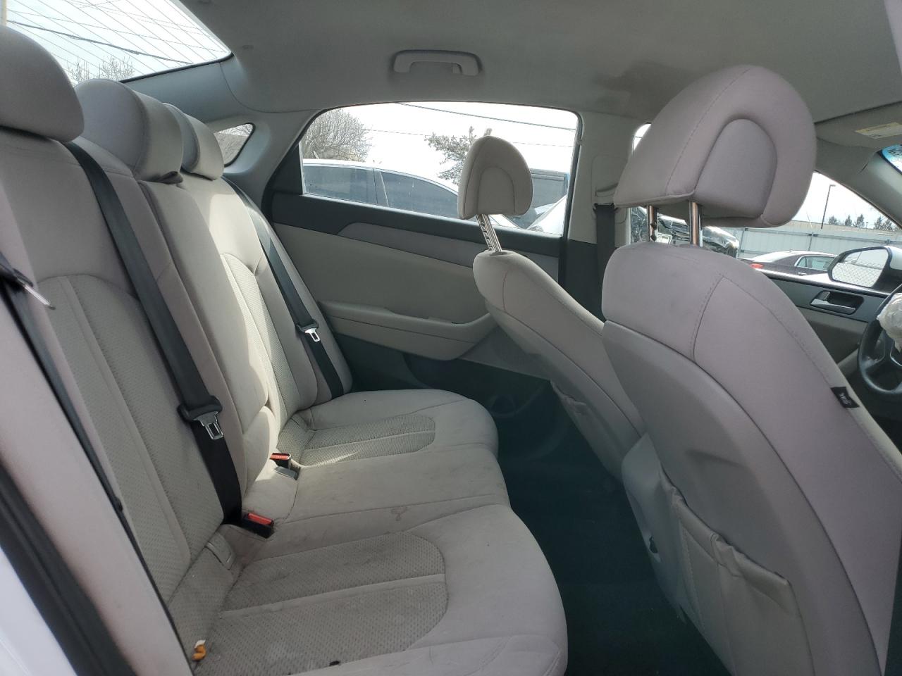 2017 Hyundai Sonata - Image 10