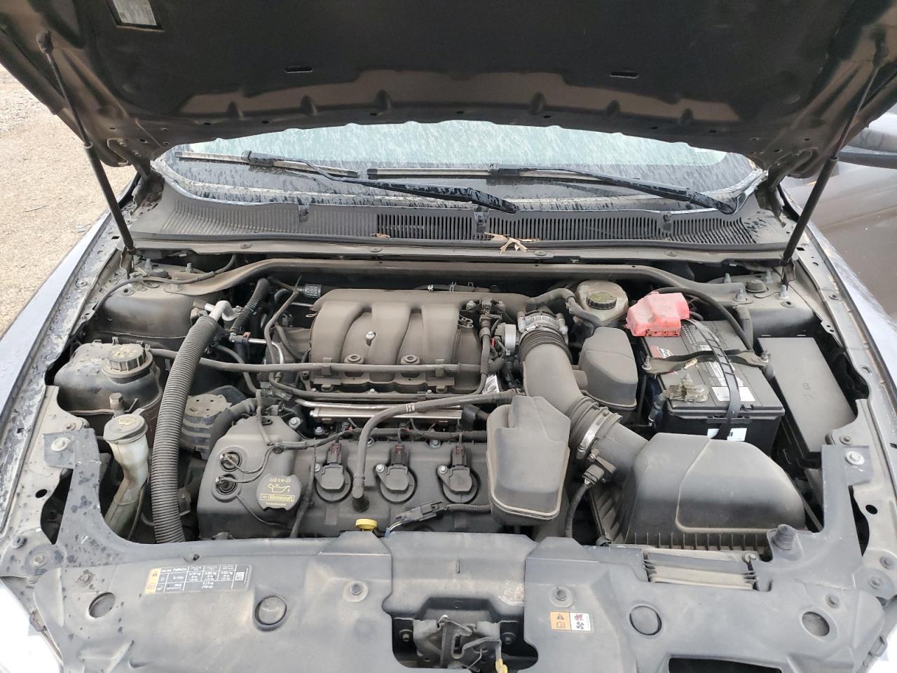 2013 Ford Taurus - Image 11
