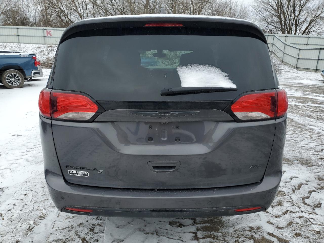 2020 Chrysler Pacifica - Image 6