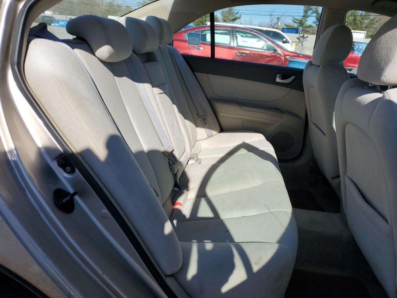 2008 Hyundai Sonata - Image 11