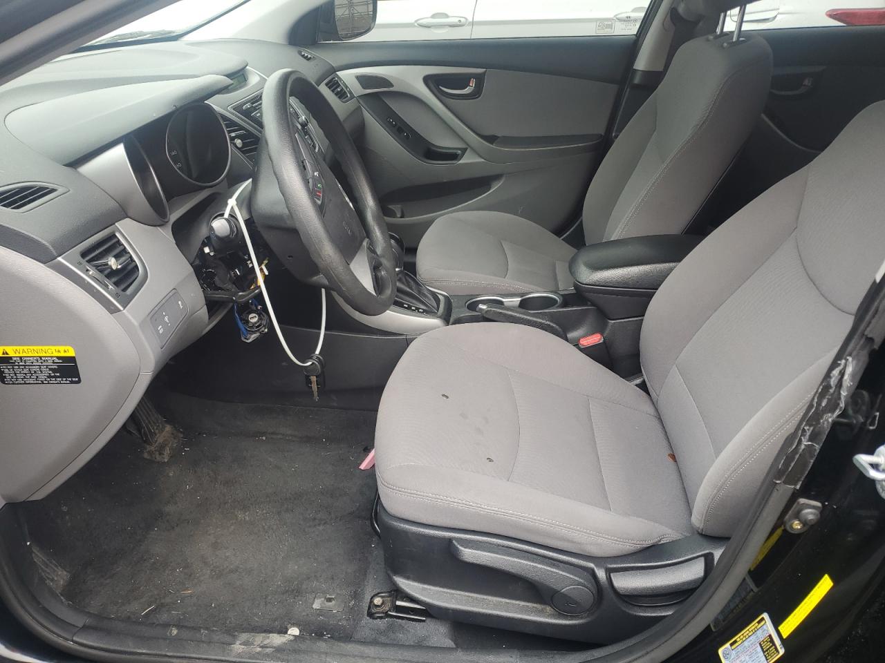 2014 Hyundai Elantra - Image 7