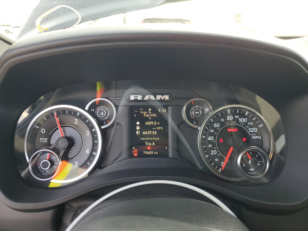 2021 RAM 1500 - Image 9