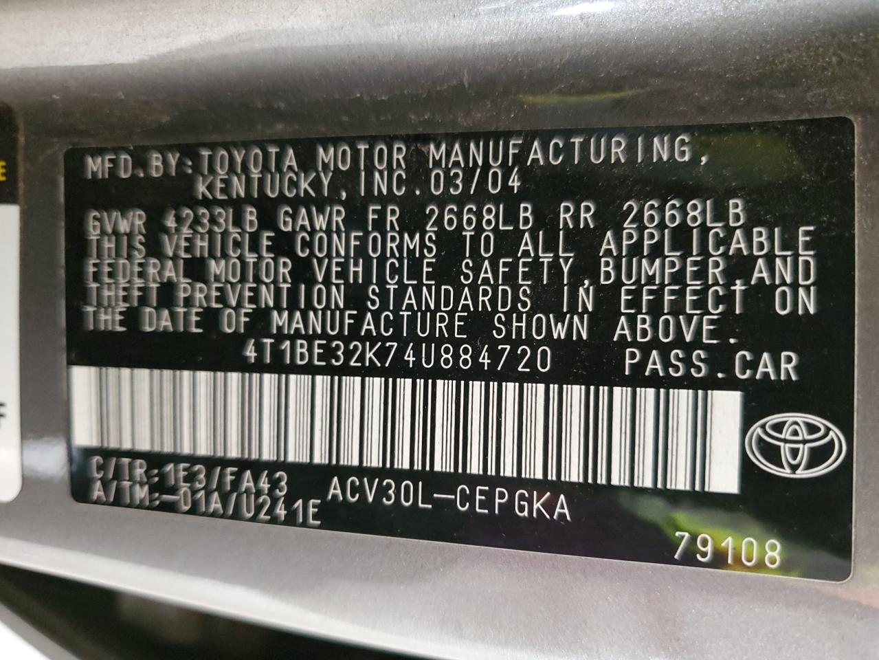 2004 Toyota Camry - Image 12