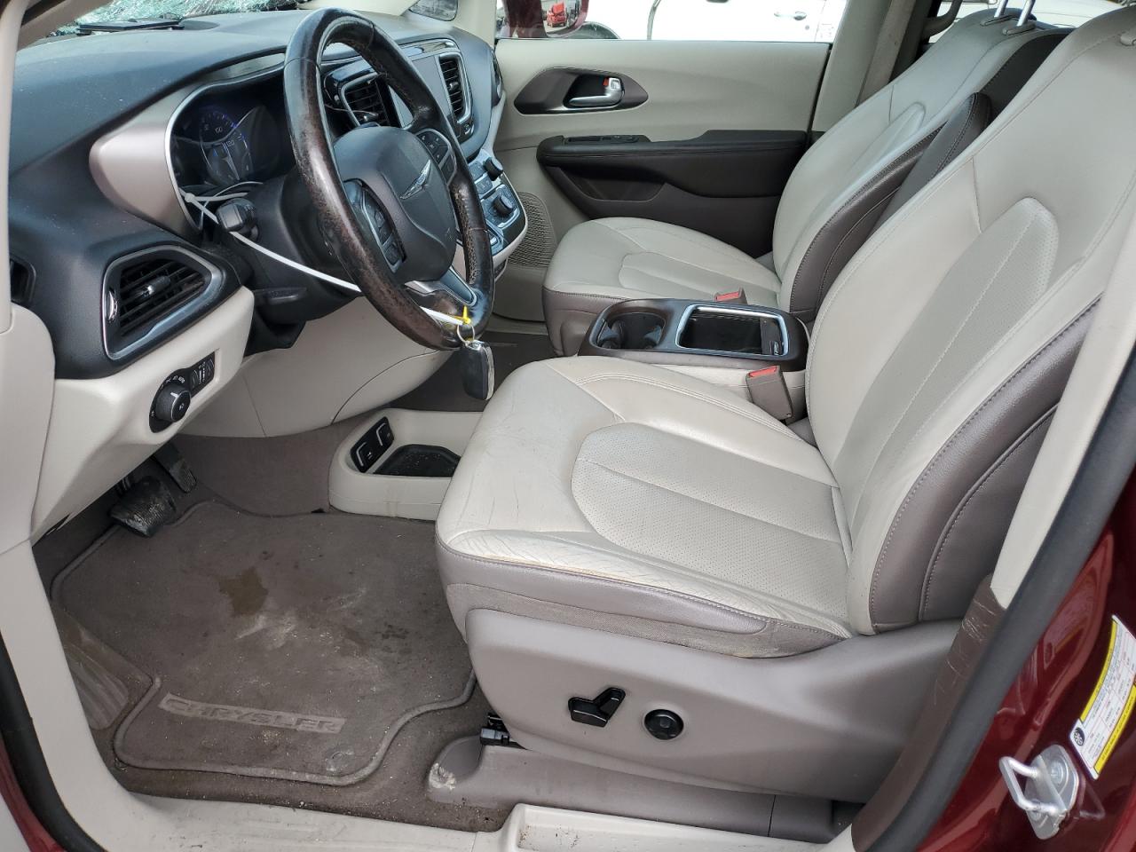 2018 Chrysler Pacifica - Image 7