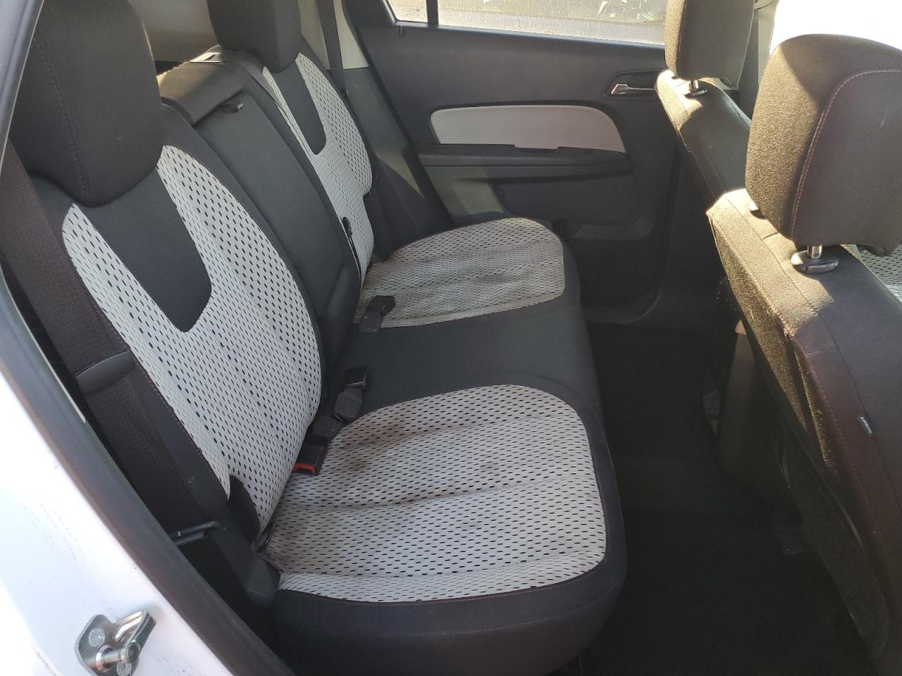 2011 GMC Terrain - Image 11
