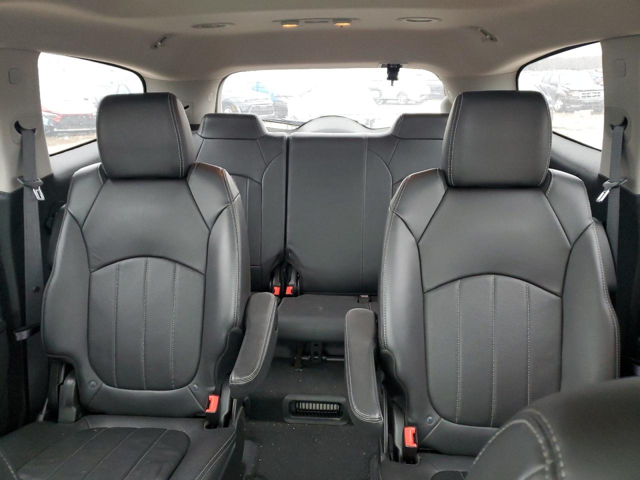 2015 Buick Enclave - Image 10
