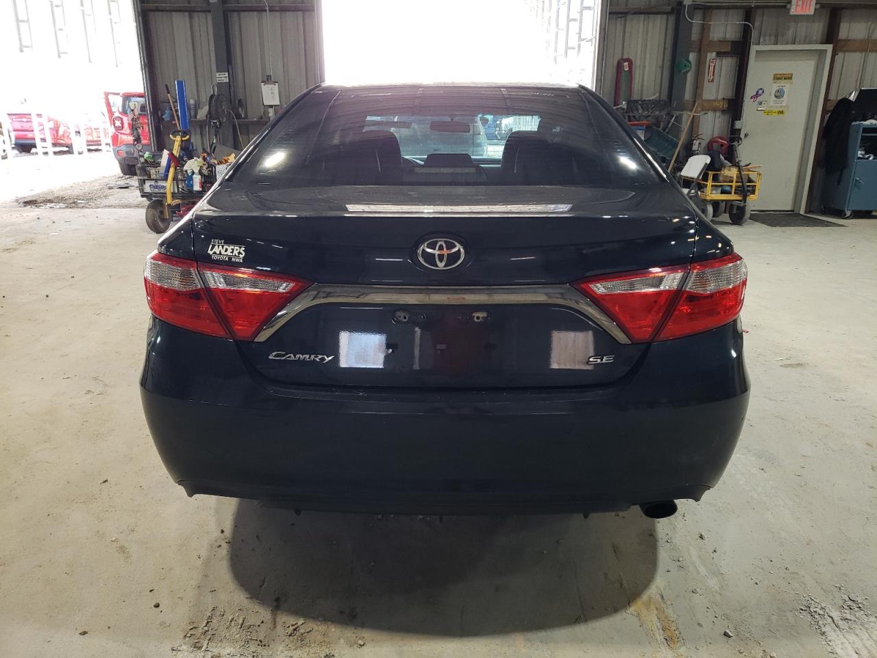 2015 Toyota Camry - Image 6