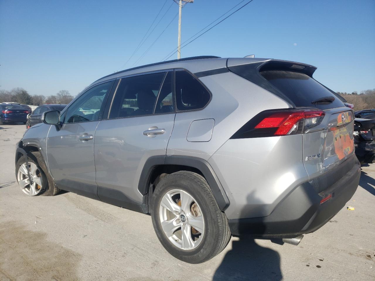 2019 Toyota RAV 4 - Image 2
