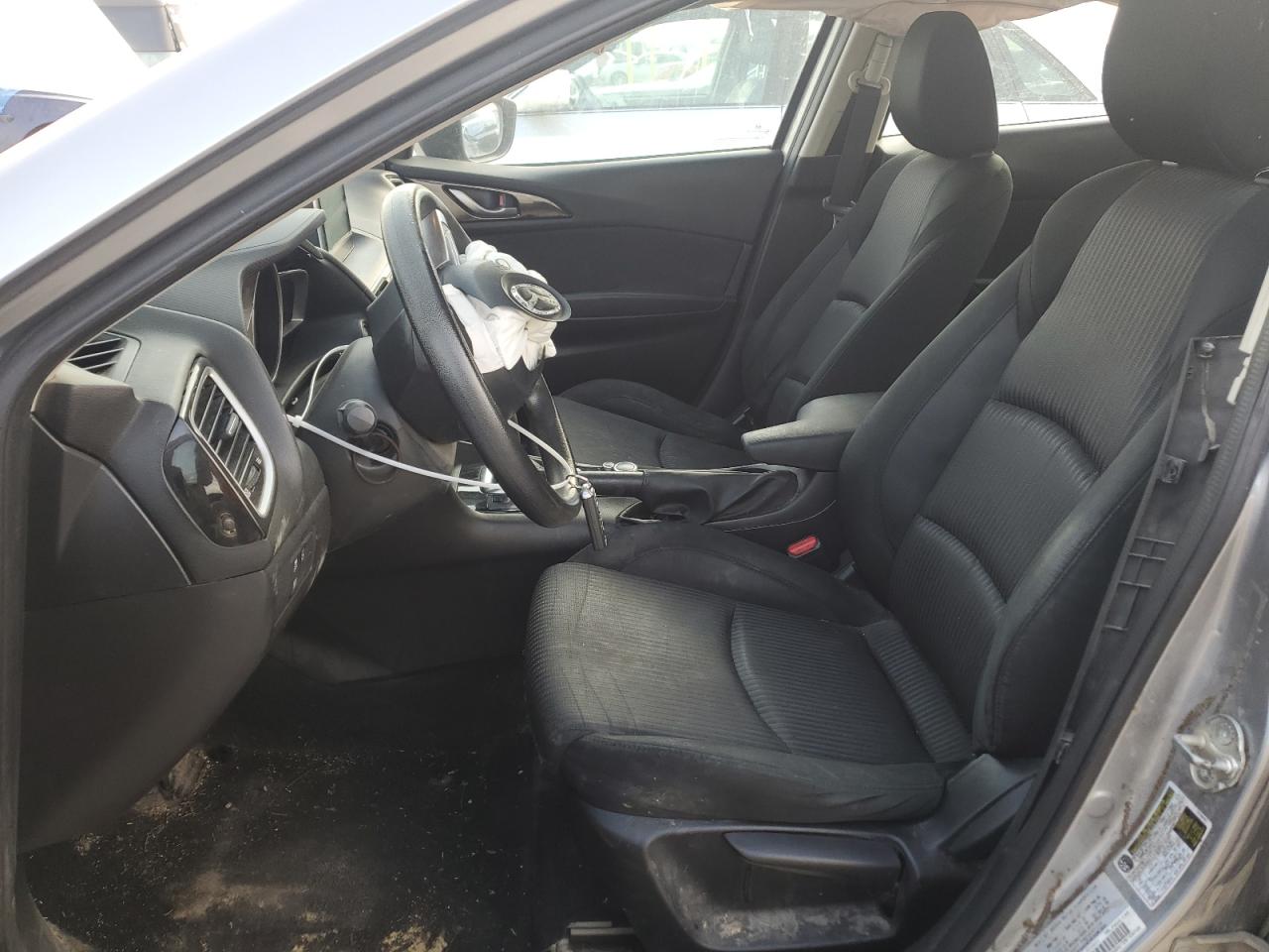 2016 Mazda 3 - Image 7