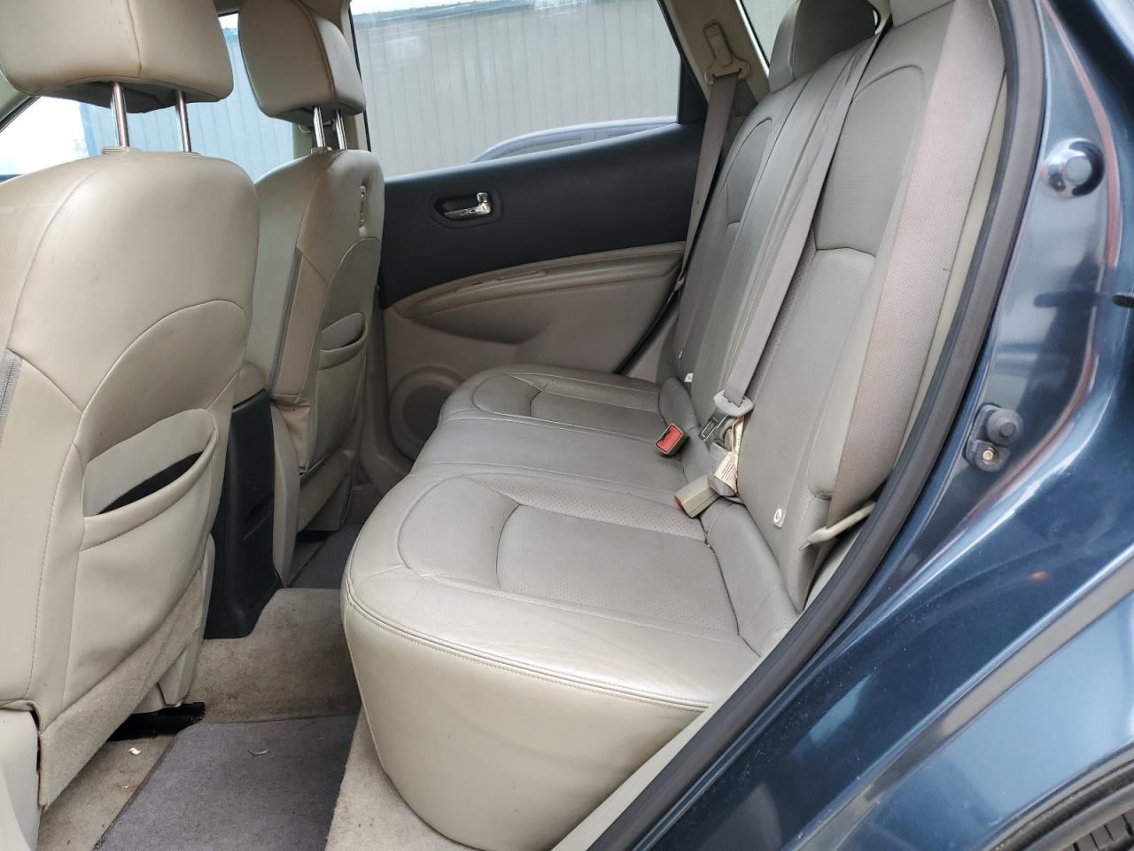 2012 Nissan Rogue - Image 11