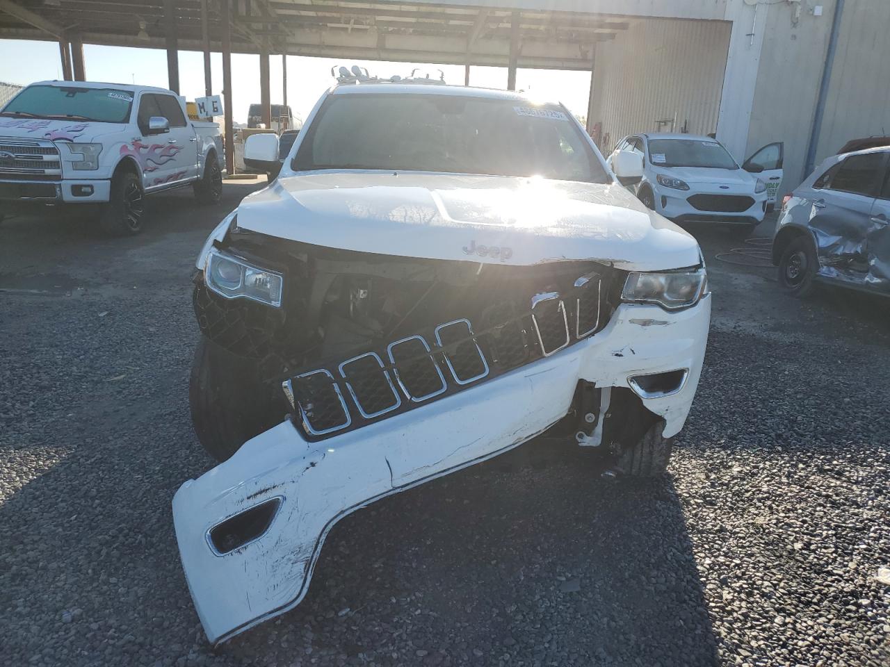 2019 Jeep Grand Cherokee - Image 5