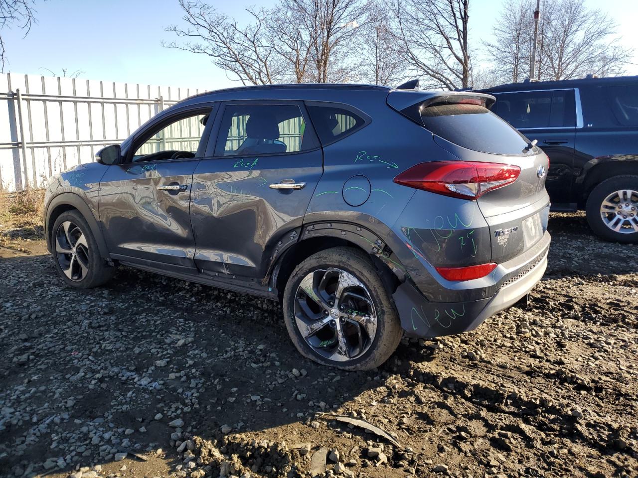 2018 Hyundai Tucson - Image 2