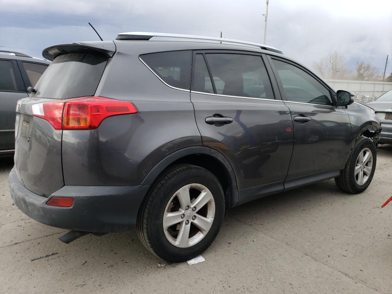 2014 Toyota RAV 4 - Image 3
