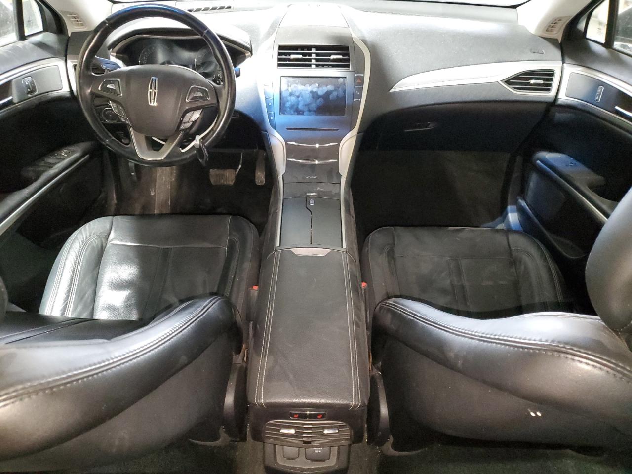 2016 Lincoln MKZ - Image 8