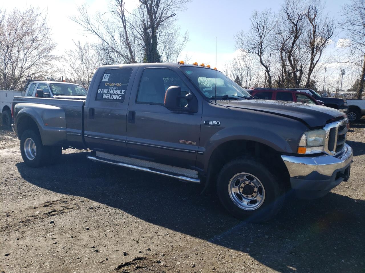2003 Ford F350 - Image 4