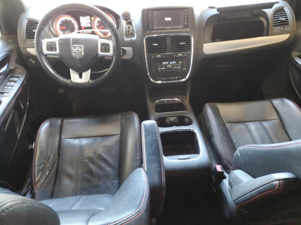 2014 Dodge Caravan - Image 8