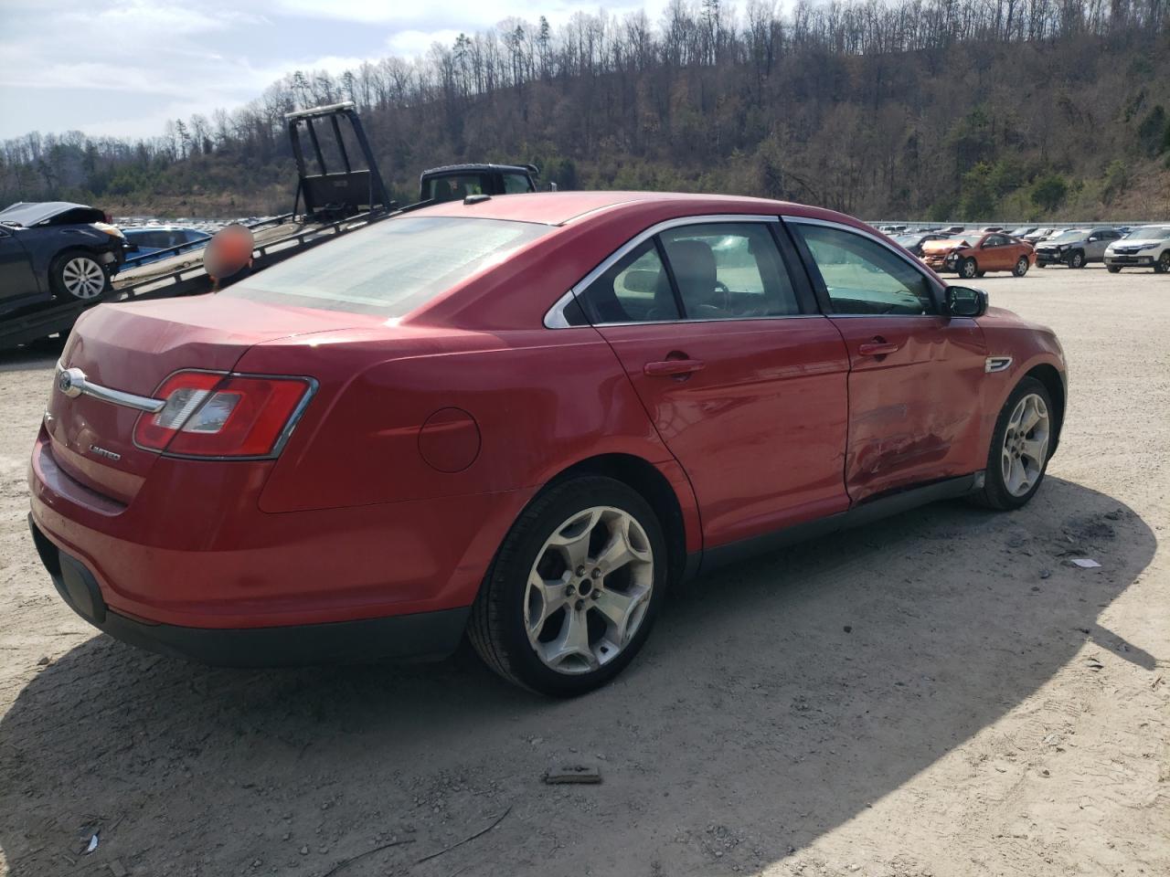 2010 Ford Taurus - Image 3