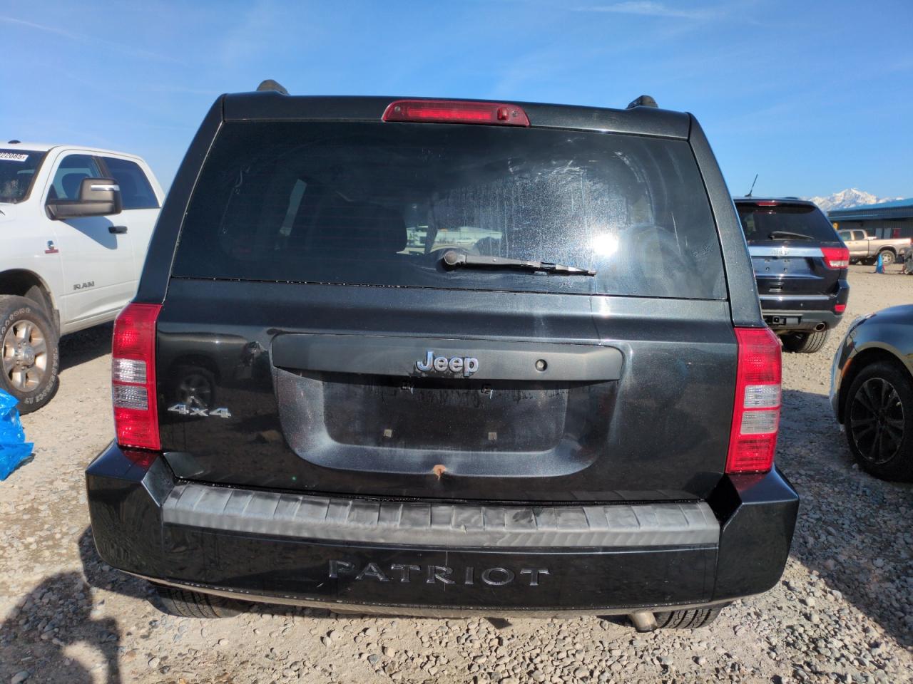 2010 Jeep Liberty (Patriot) - Image 6