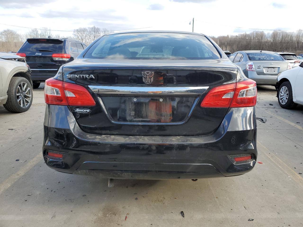 2019 Nissan Sentra - Image 6