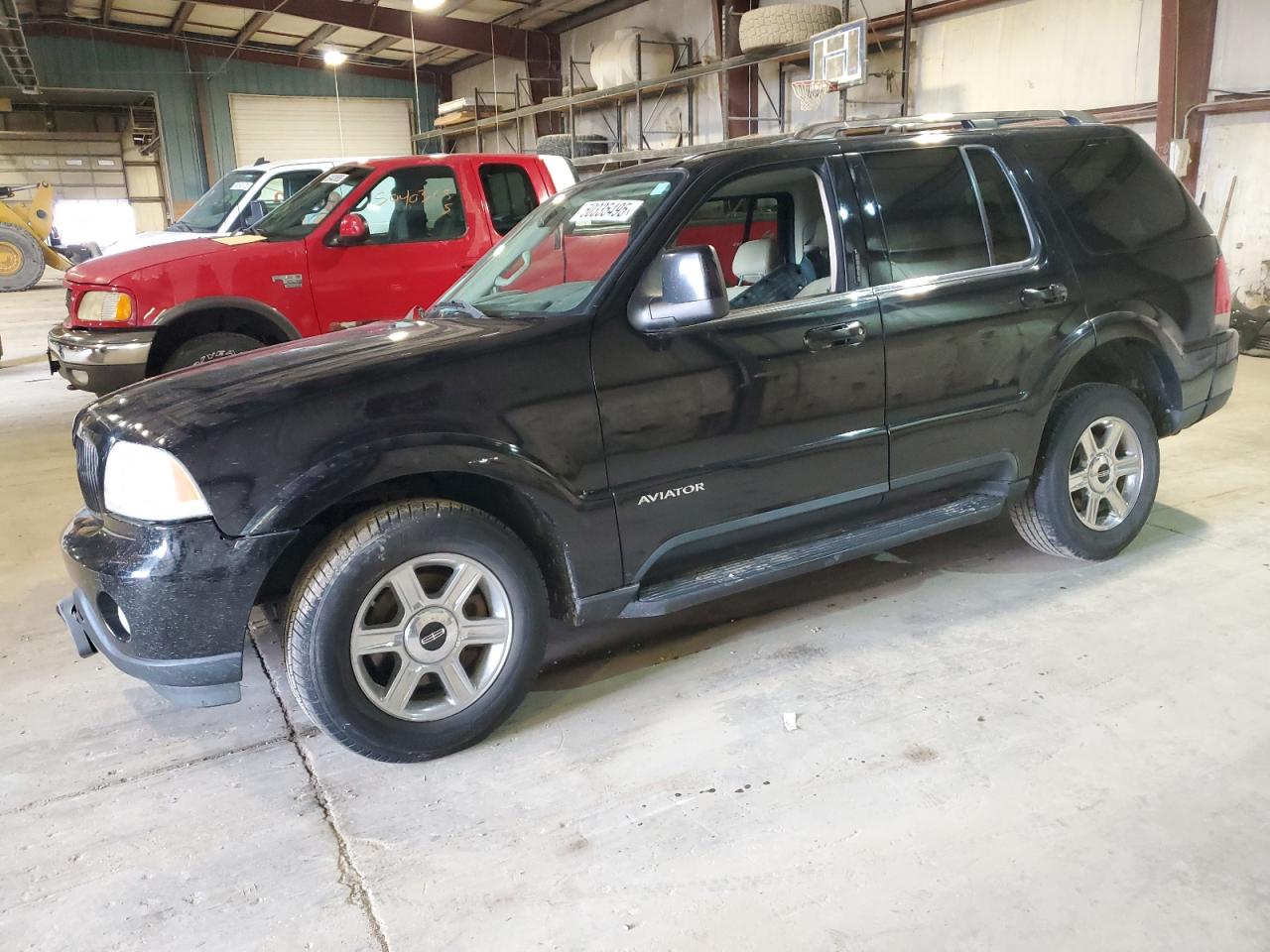 2005 Lincoln Aviator на продаже в Eldridge, IA - All Over