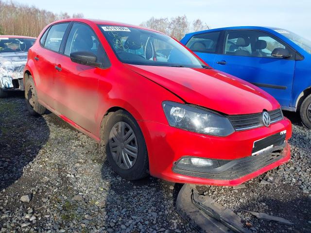 2014 VOLKSWAGEN POLO S AC