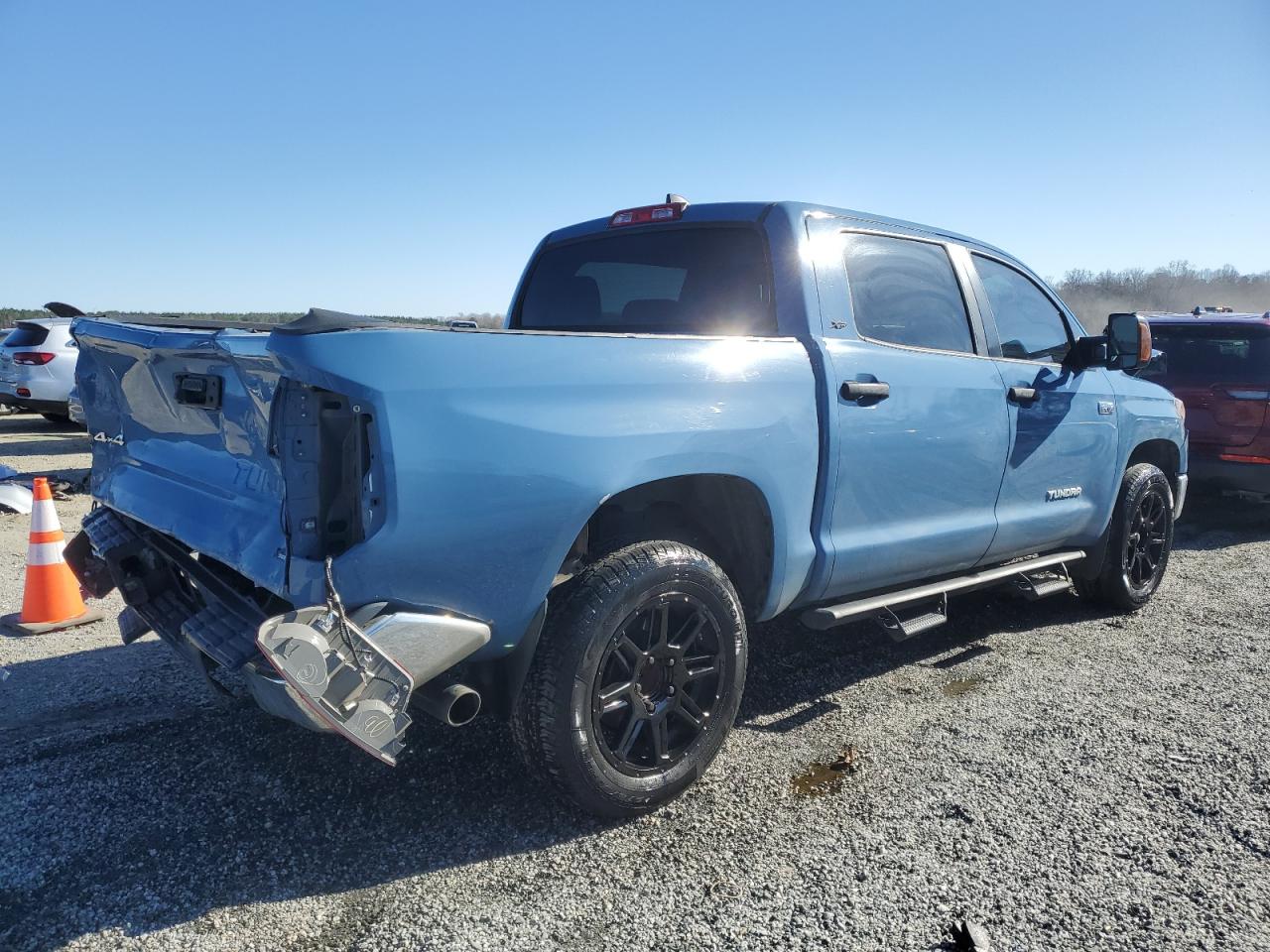 2020 Toyota Tundra - Image 3