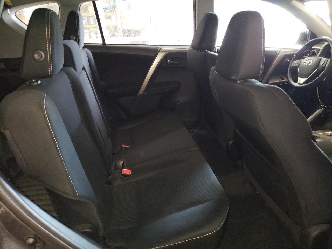 2014 Toyota RAV 4 - Image 11