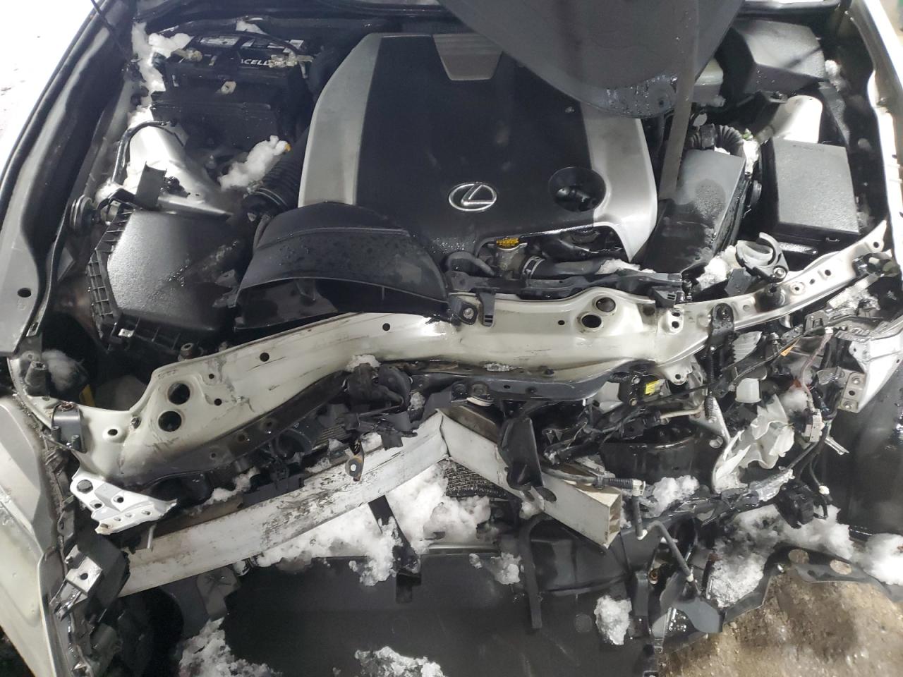 2014 Lexus GS - Image 11