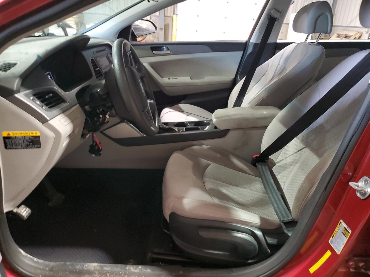 2015 Hyundai Sonata - Image 7
