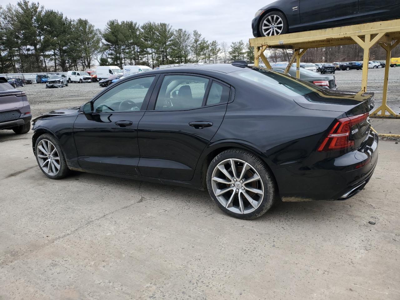 2021 Volvo S60 - Image 2