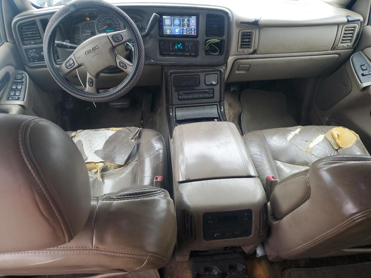 2005 GMC Sierra - Image 8