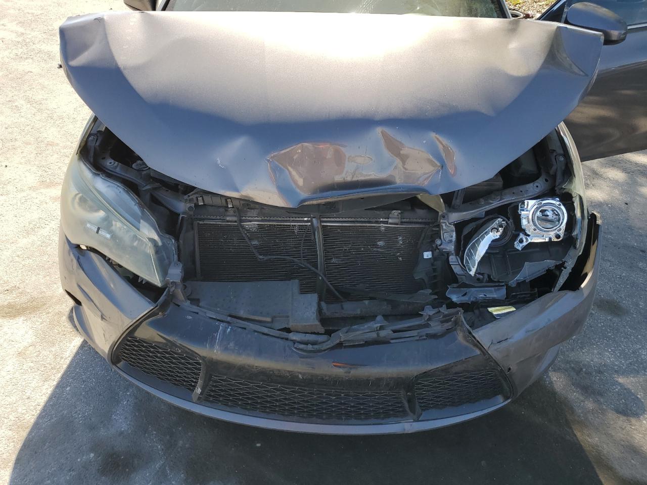 2017 Toyota Camry - Image 13