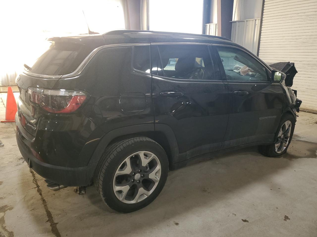 2021 Jeep Compass - Image 3