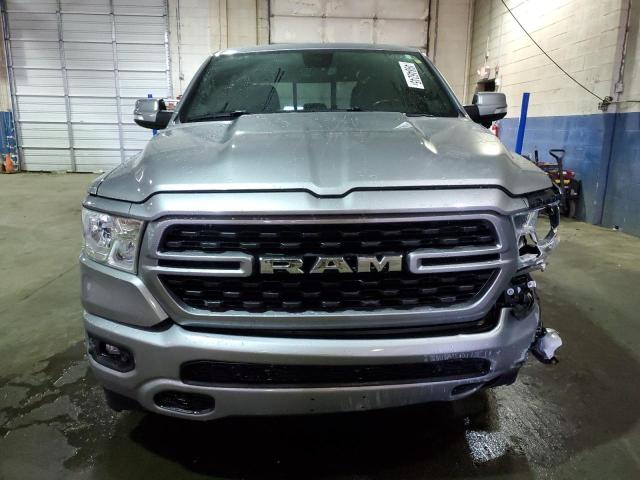  RAM 1500 2022 Серебристый