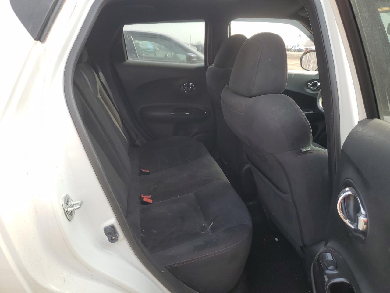 2014 Nissan Juke - Image 11
