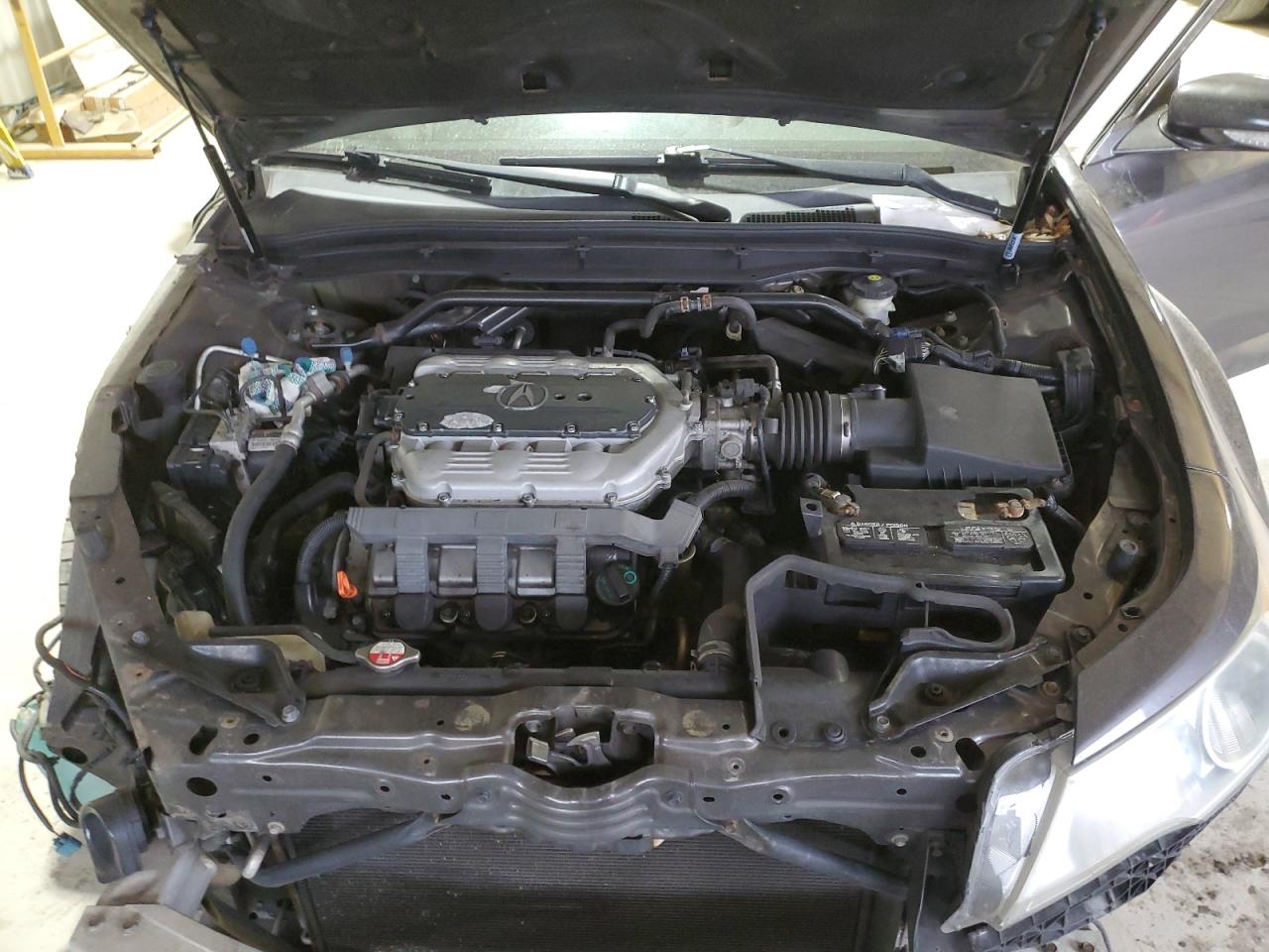 2010 Acura TL - Image 11