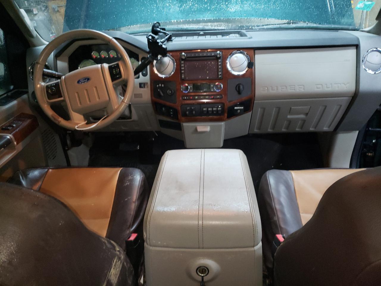 2010 Ford F350 - Image 8