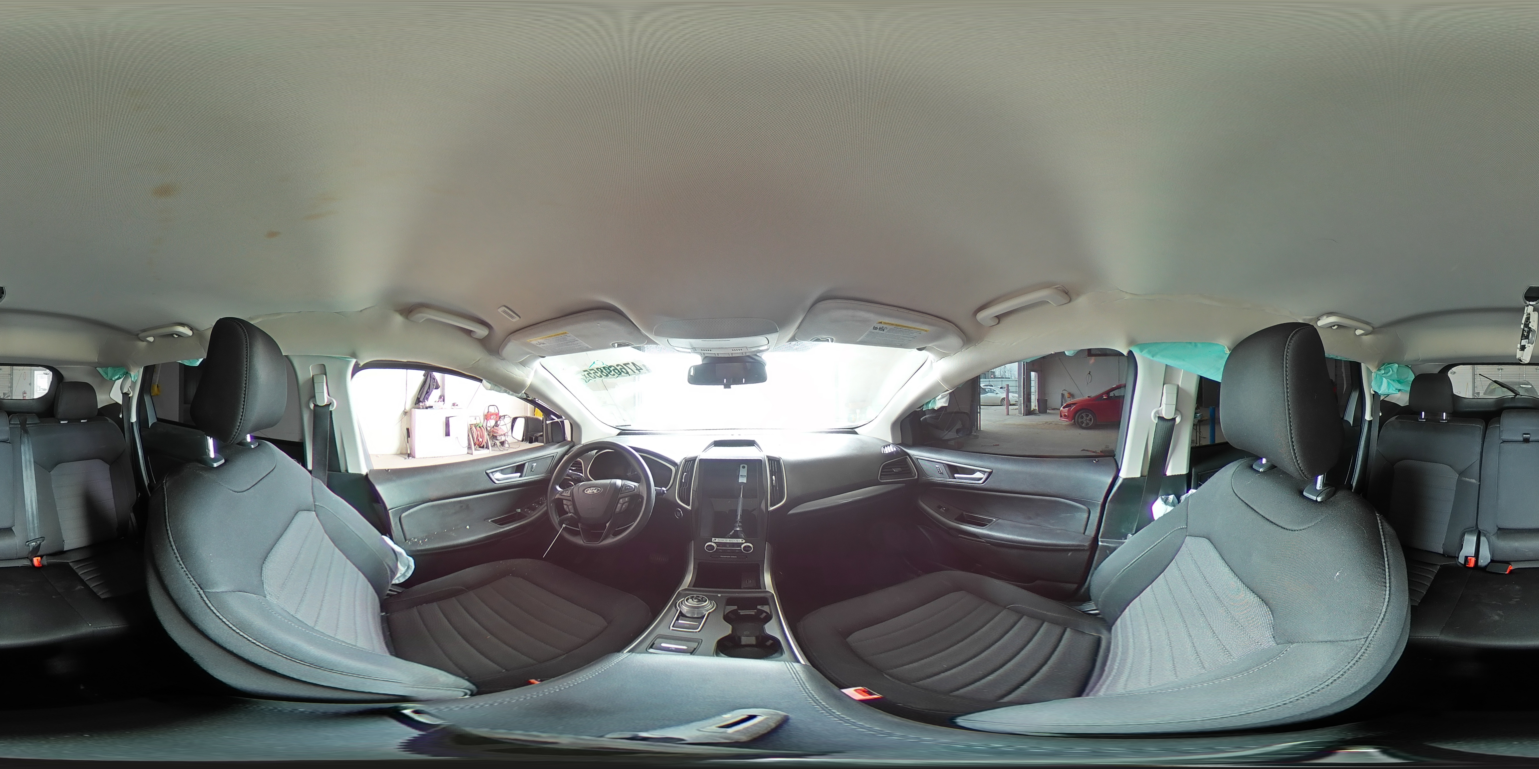 2021 Ford Edge - Image 12