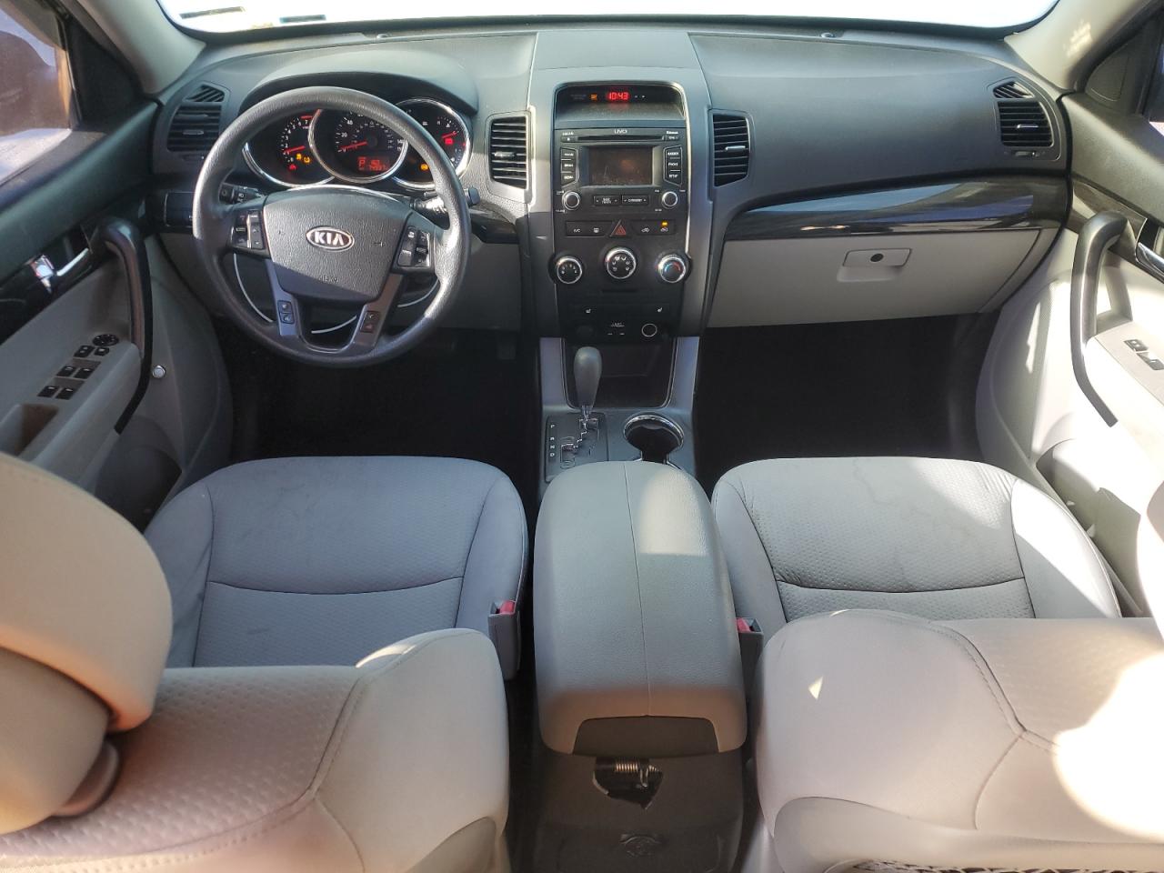 2013 Kia Sorento - Image 8
