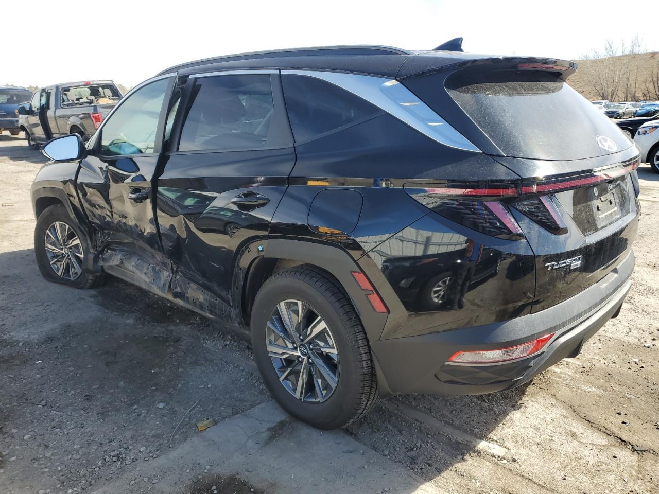 2022 Hyundai Tucson - Image 2