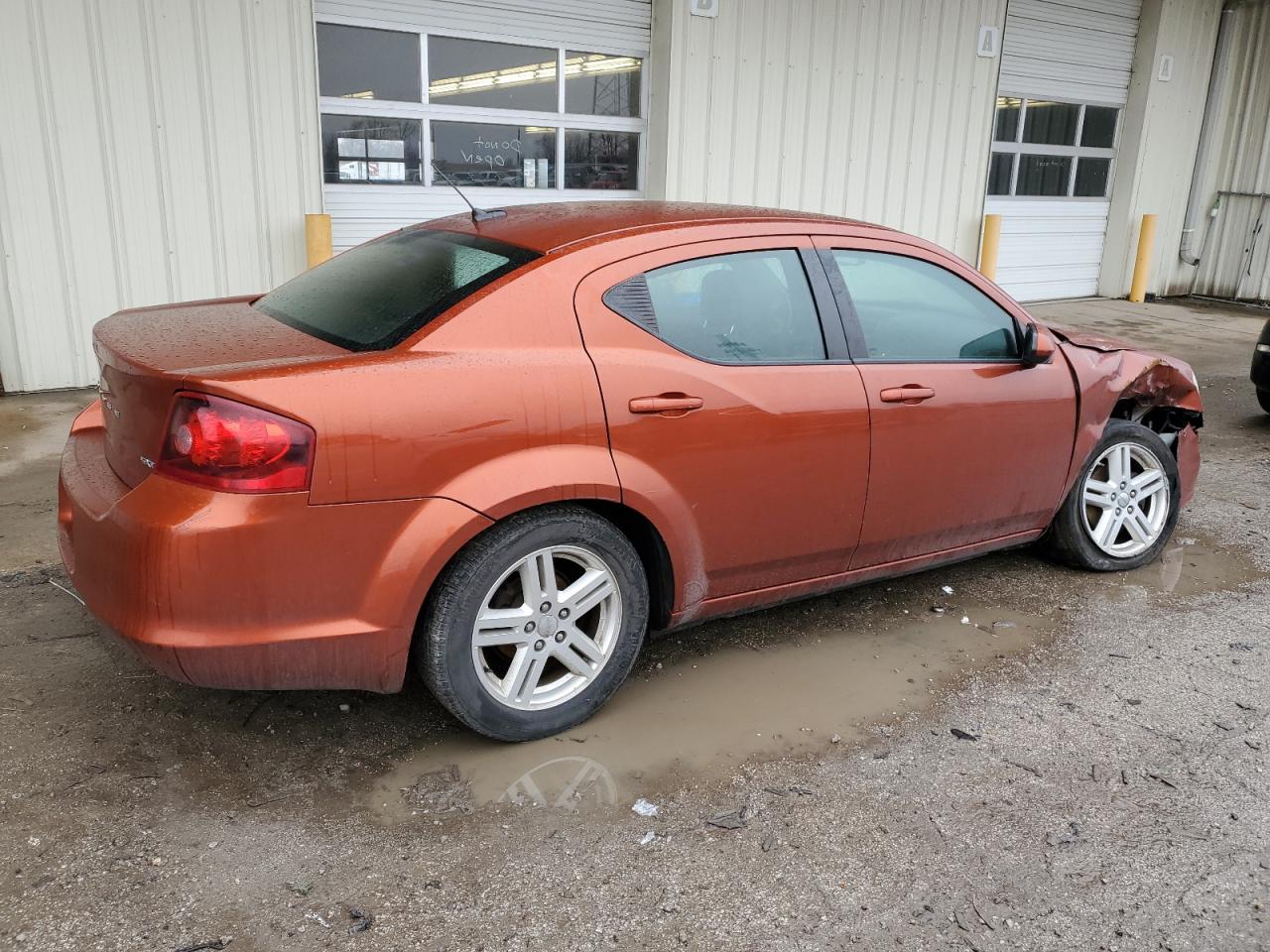 2012 Dodge Avenger - Image 3