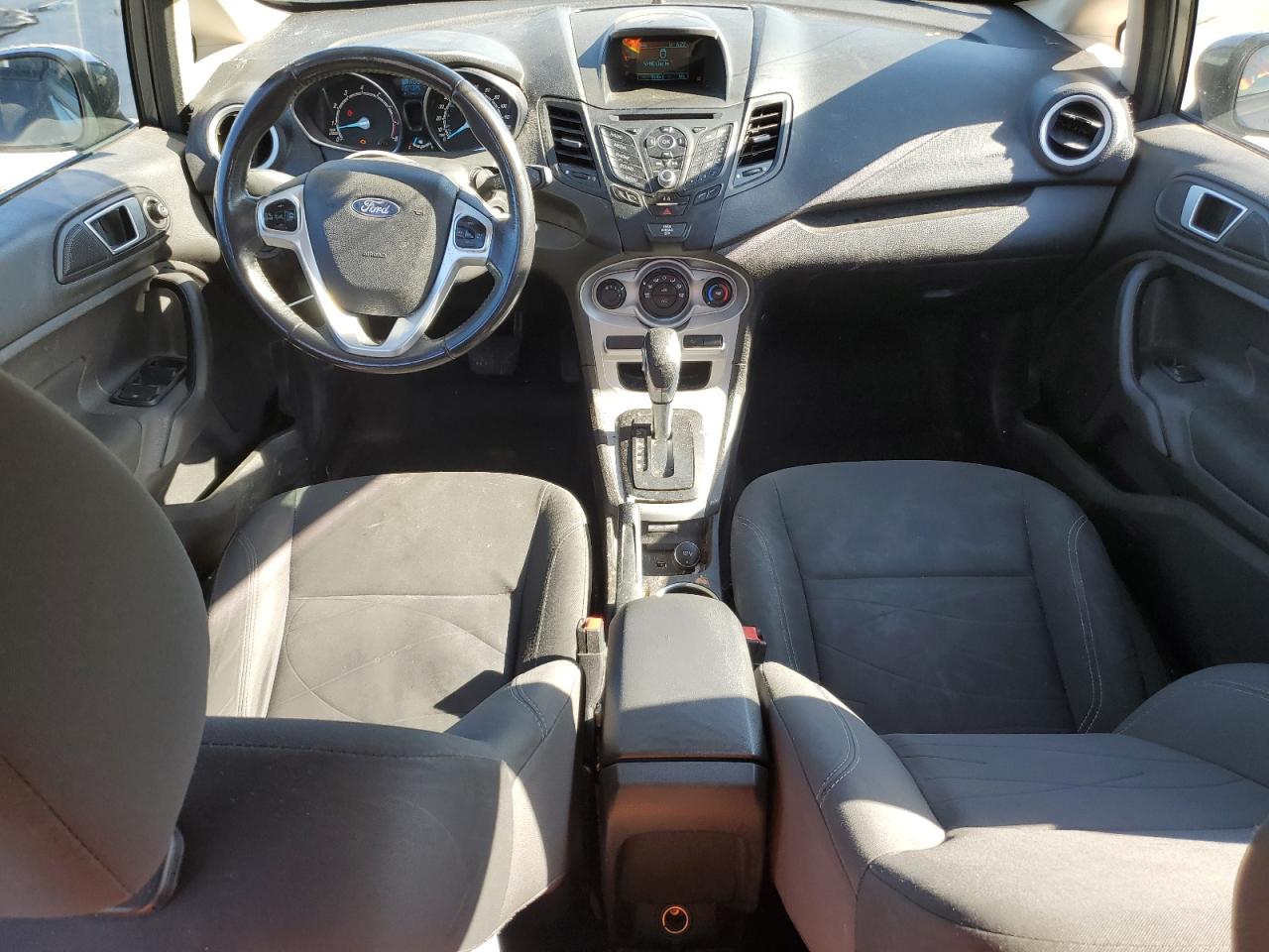 2015 Ford Fiesta - Image 8