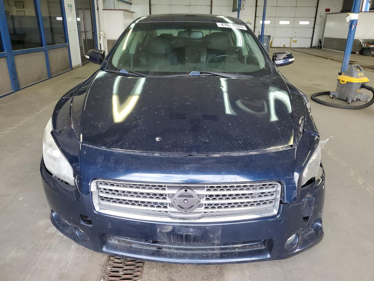 2009 Nissan Maxima - Image 5