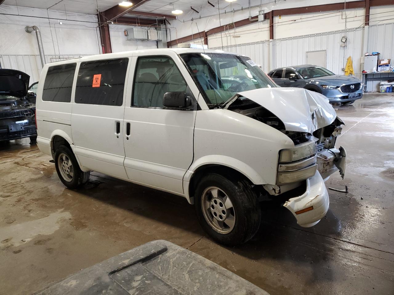 2003 Chevrolet Astro - Image 4