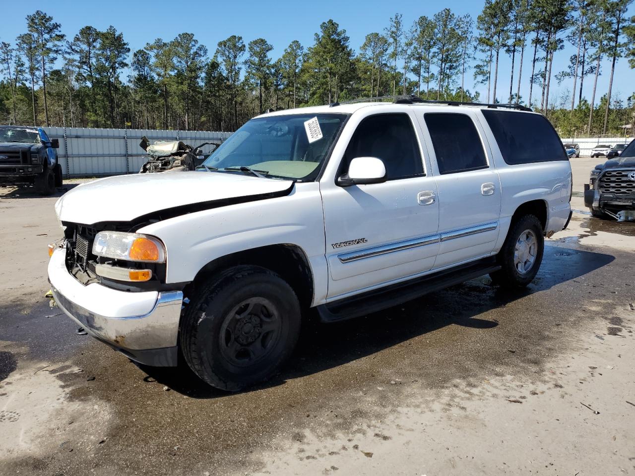 Harleyville, SC에서 판매 중인 2004 Gmc Yukon Xl C1500 - Front End