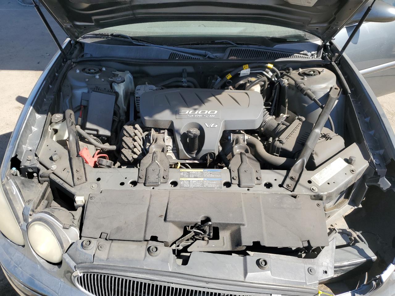 2005 Buick LaCrosse - Image 13