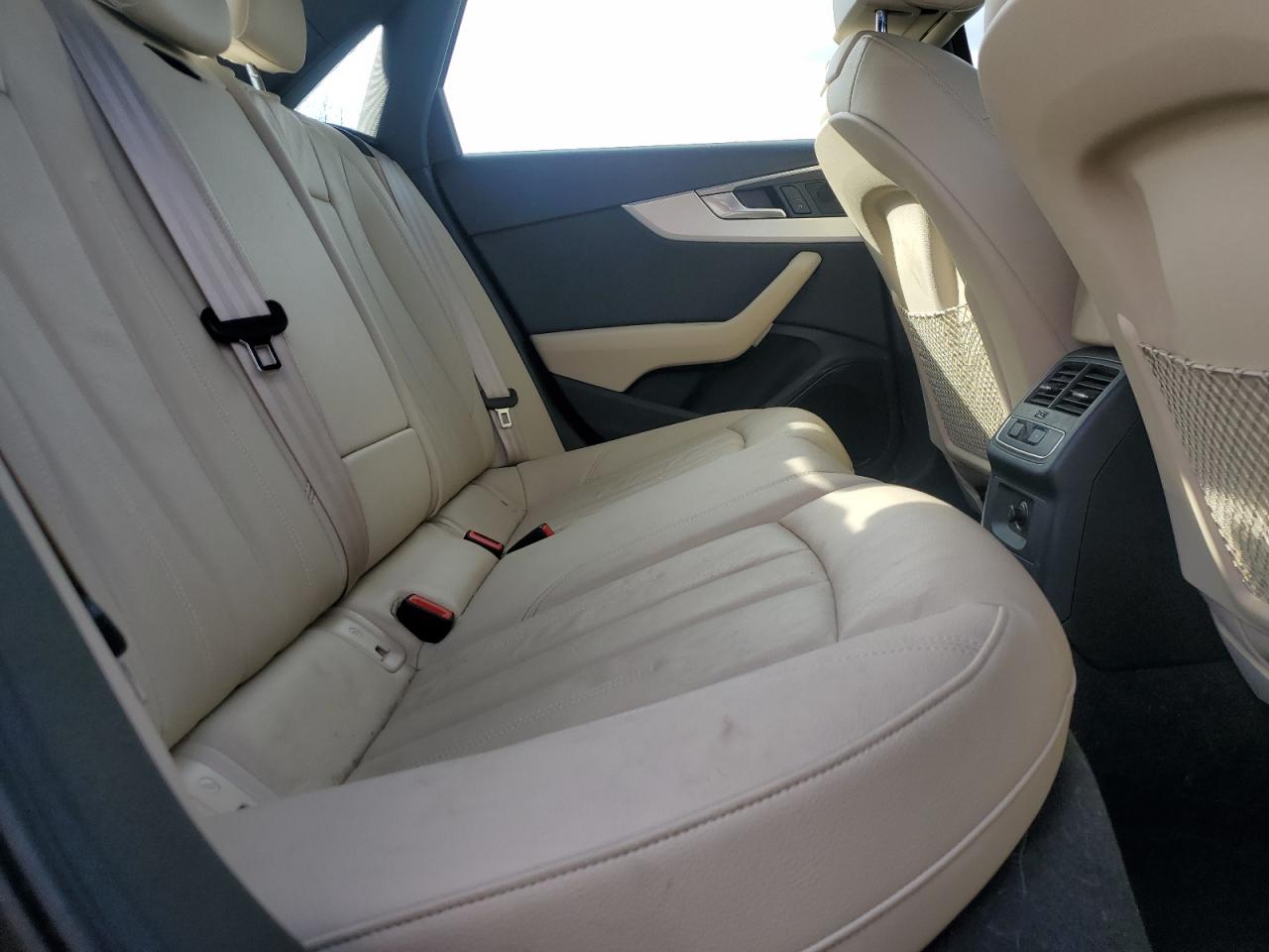 2017 Audi A4 - Image 10