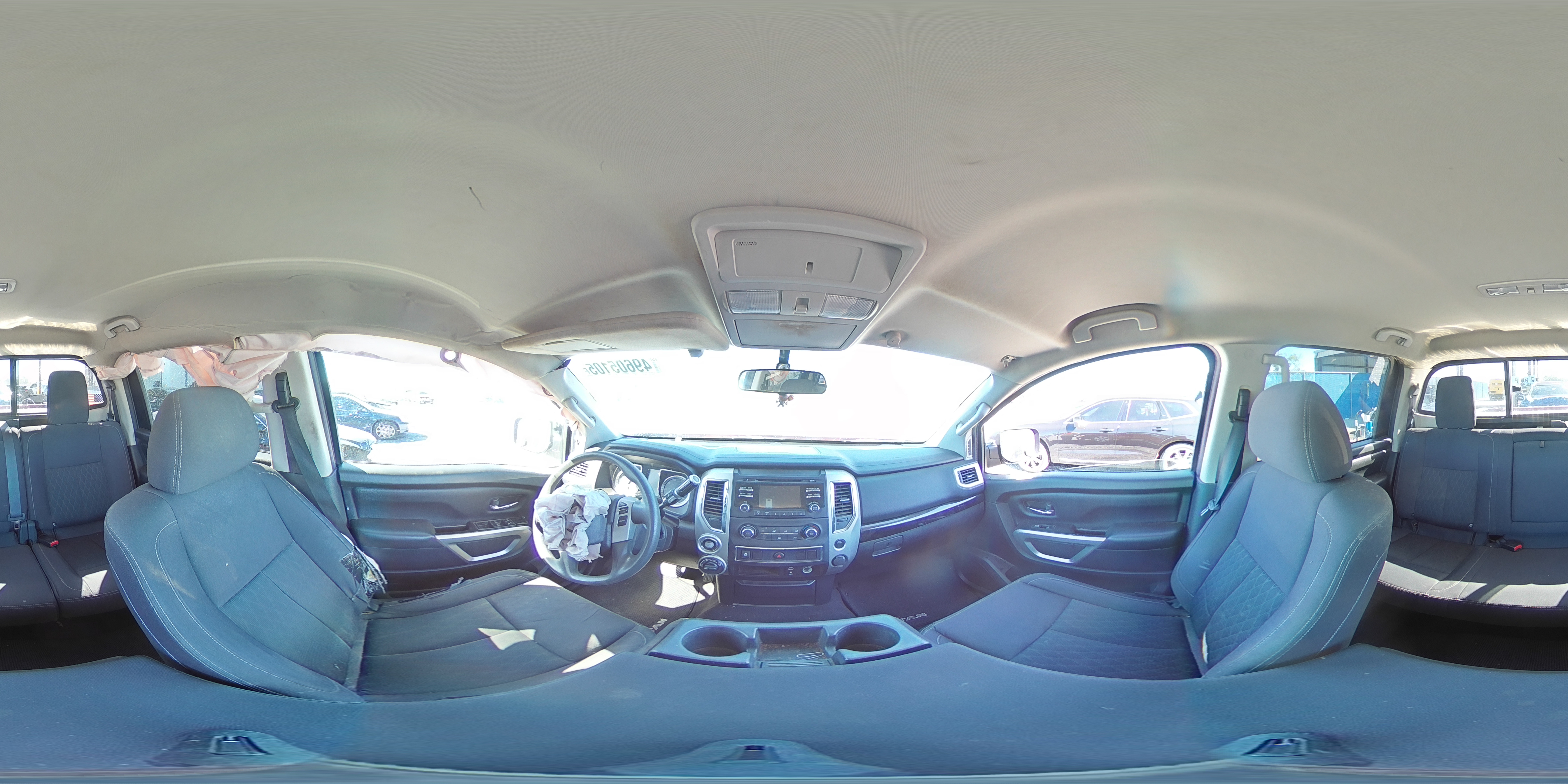 2017 Nissan Titan - Image 15