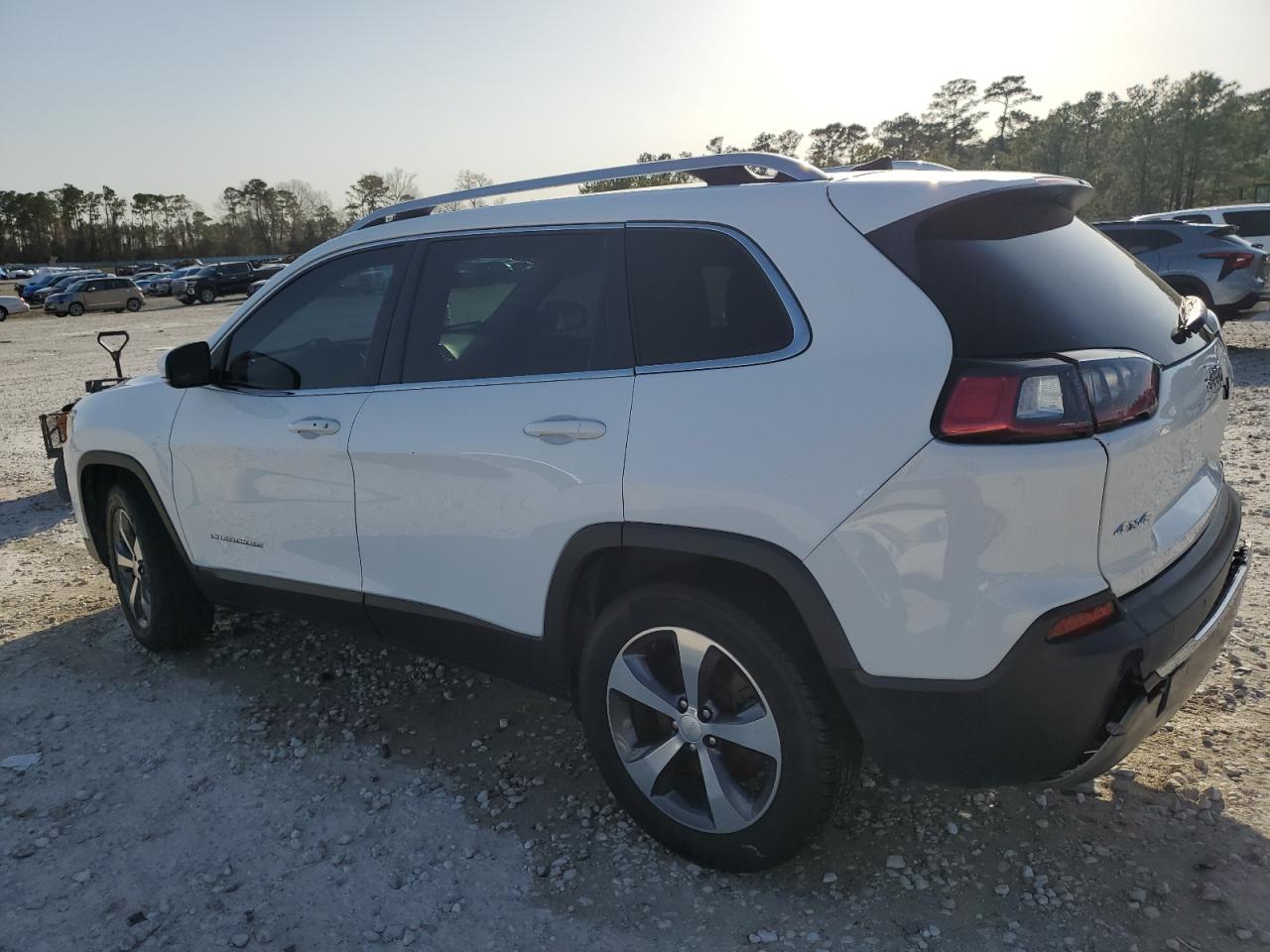 2019 Jeep Grand Cherokee - Image 2