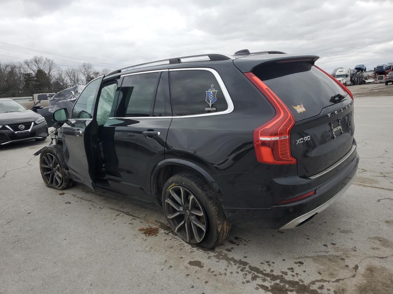 2016 Volvo XC90 - Image 2
